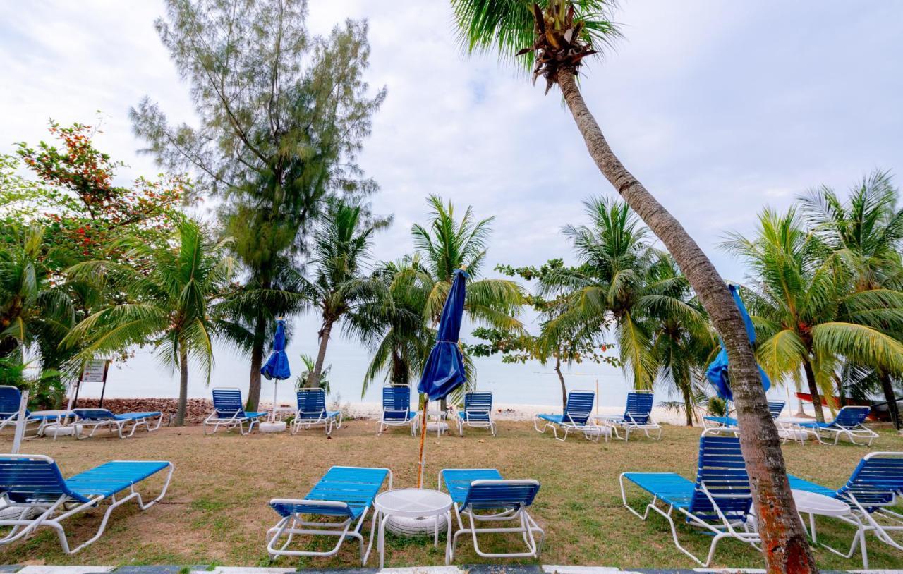 Romantic Couple Suite + Beach-Front Balcony Tanjung Bungah  Εξωτερικό φωτογραφία